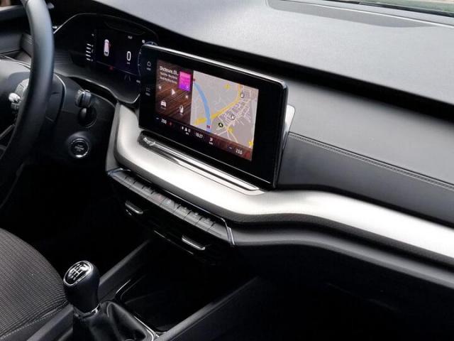 Skoda Octavia image 2