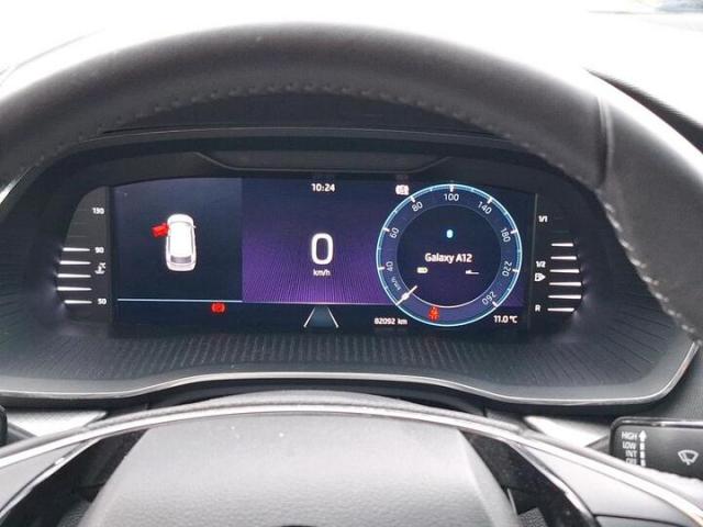 Skoda Octavia image 6