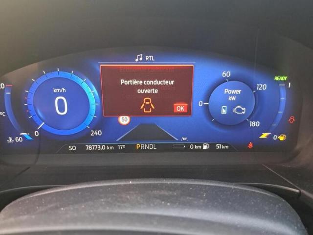 Ford Kuga image 1
