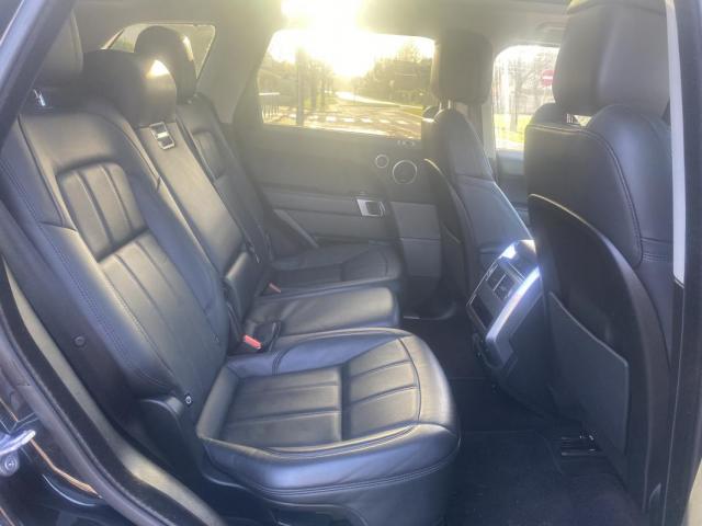 Land Rover Range Rover Sport image 1