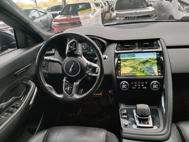Jaguar E-Pace image 9