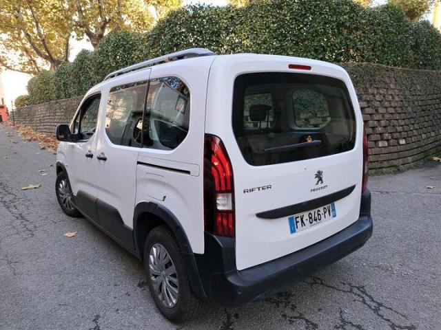 Peugeot Rifter image 7