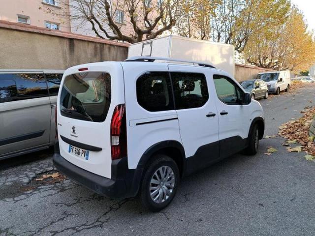 Peugeot Rifter image 4