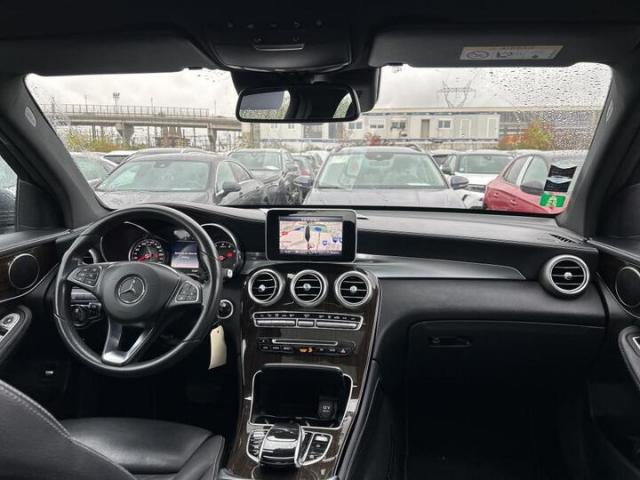 Mercedes Benz Glc image 6