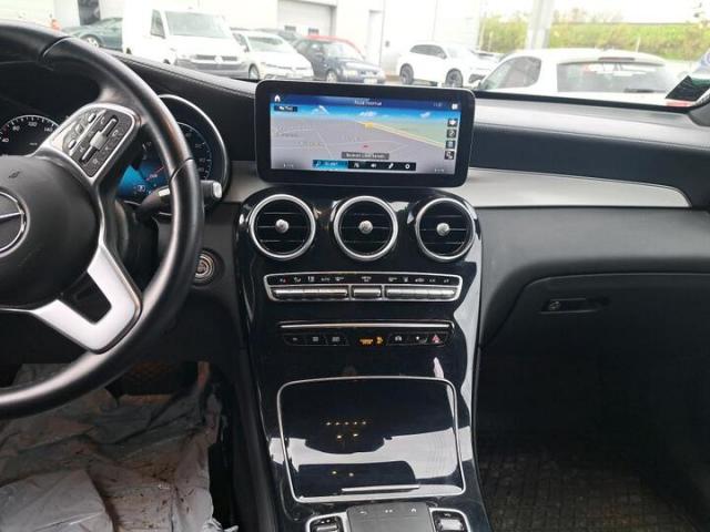 Mercedes Benz Glc image 3