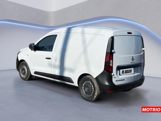 Renault Express Van image 6