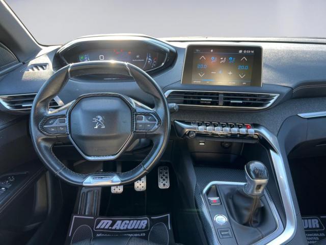Peugeot 3008 image 1