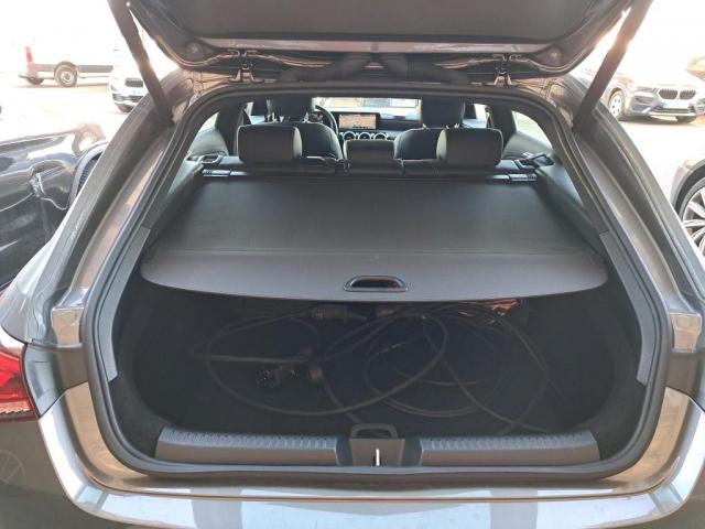 Mercedes Benz Cla Shooting Brake image 8