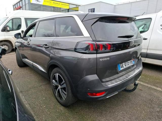 Peugeot 5008 image 2