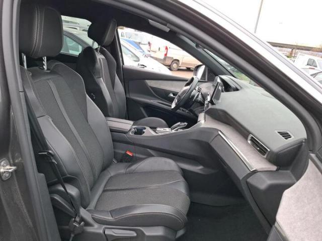 Peugeot 5008 image 7