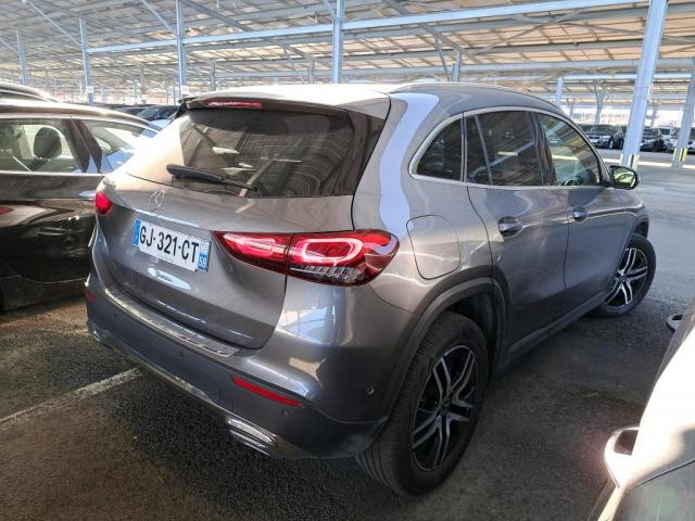 Mercedes Benz Gla image 1