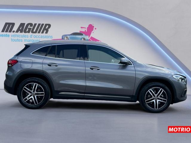 Mercedes Benz Gla image 2