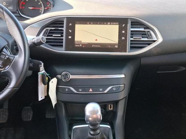 Peugeot 308 Sw image 2