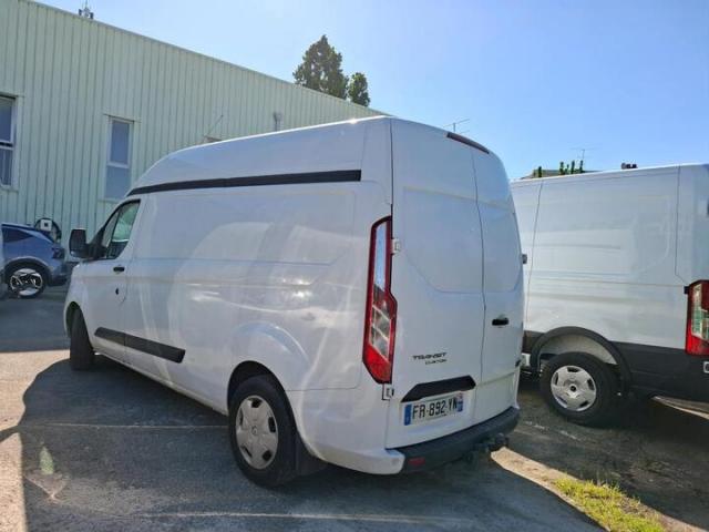 Ford Transit Custom image 2