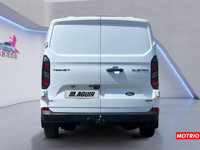 Ford Transit Custom image 5