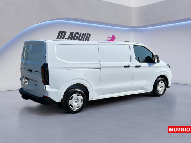 Ford Transit Custom image 6