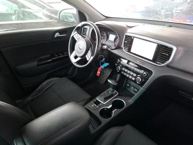 Kia Sportage image 8