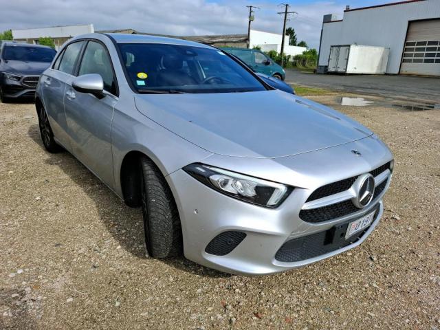 Mercedes Benz