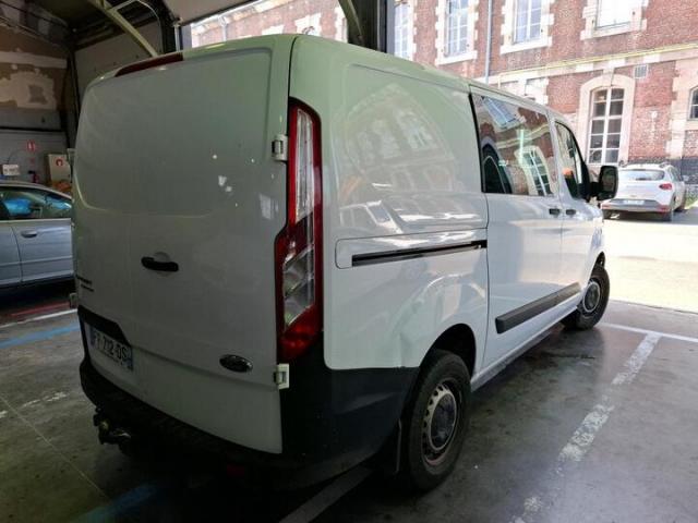 Ford Transit Custom image 7