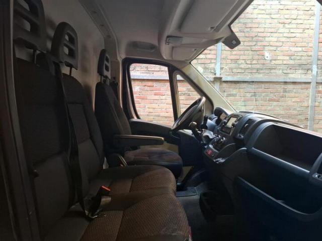Peugeot Boxer image 4