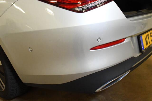 Mercedes Benz Cla image 8