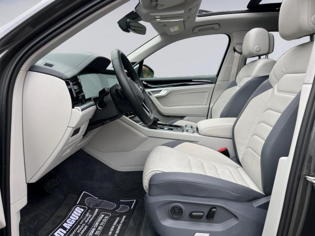 Volkswagen Touareg image 1