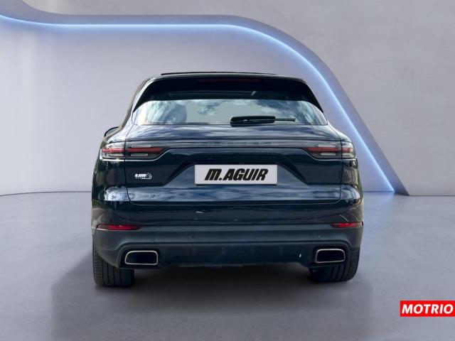 Porsche Cayenne image 2