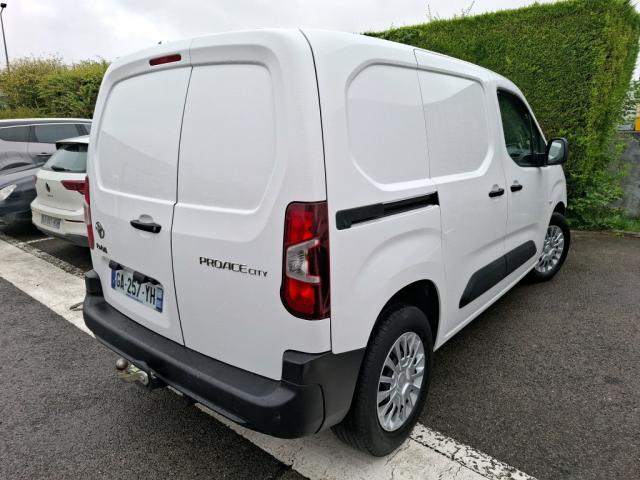Toyota Proace City image 2