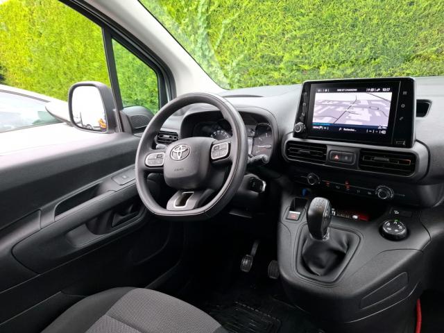 Toyota Proace City image 1