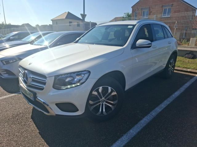 Mercedes Benz Glc image 9