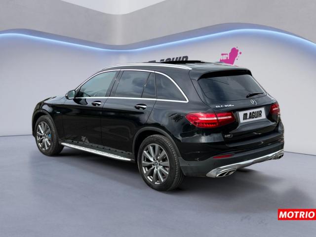 Mercedes Benz Glc image 9