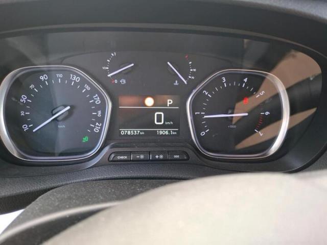 Peugeot Traveller image 7