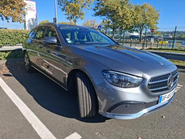 Mercedes Benz Classe E V (2) Break 300 De 11cv Avantgarde Line 9g-Tronic