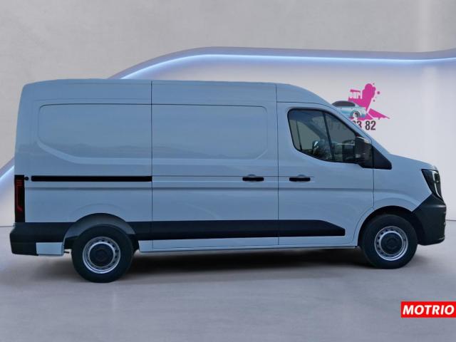 Renault Master image 3
