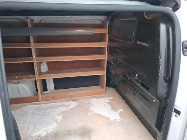 Citroen Jumpy image 8