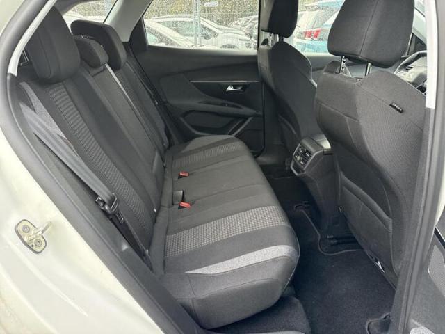 Peugeot 3008 image 8