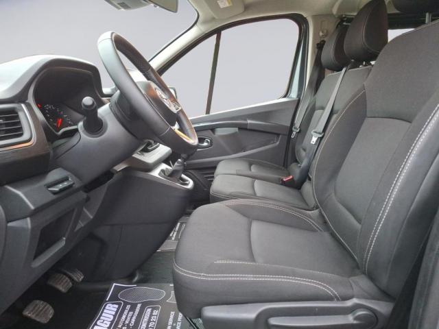 Nissan Primastar image 8