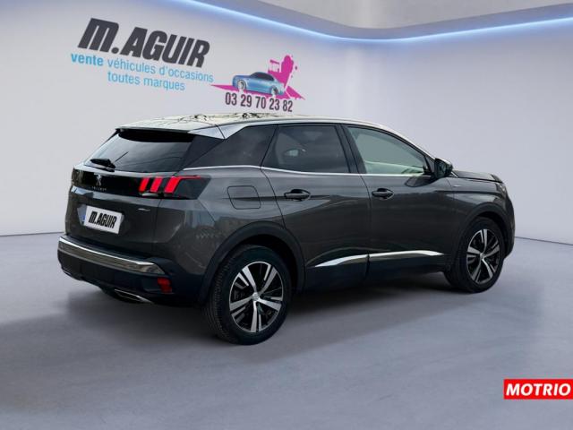 Peugeot 3008 image 2
