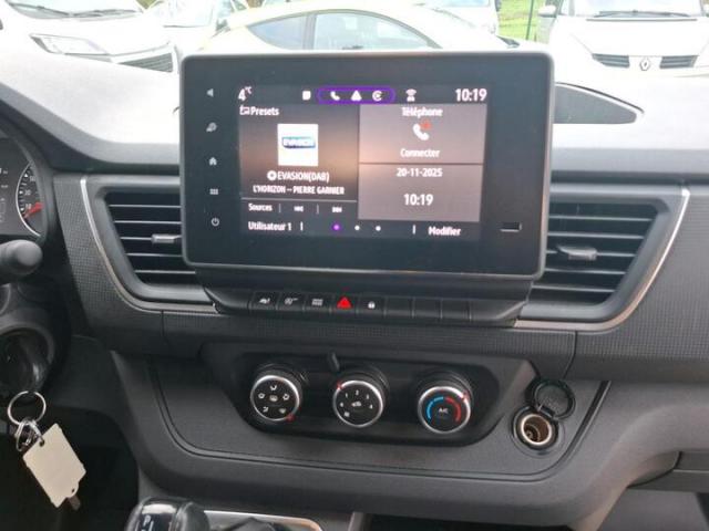 Renault Trafic image 5