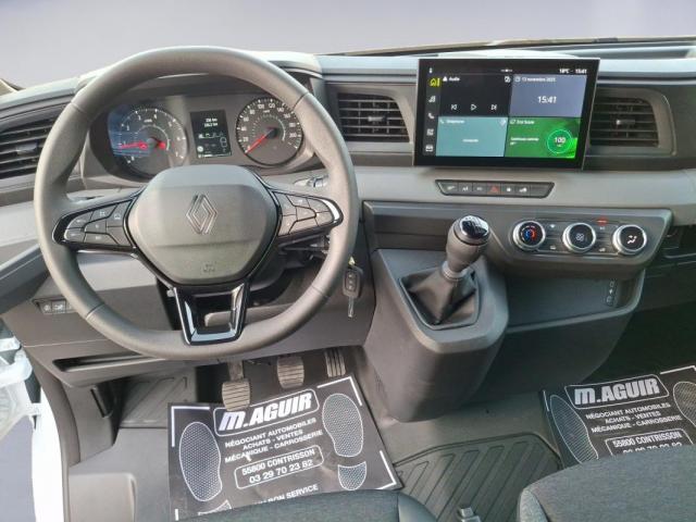 Renault Master image 6