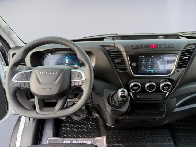 Iveco Daily image 6