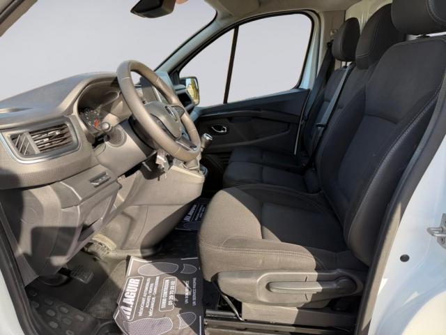 Renault Trafic image 4