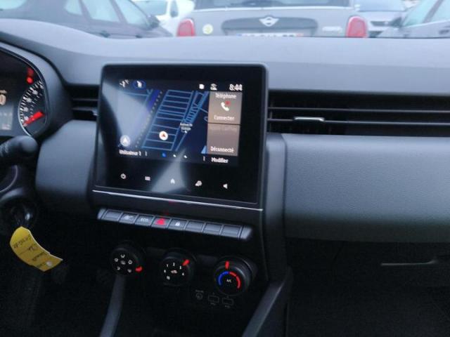 Renault Clio image 2