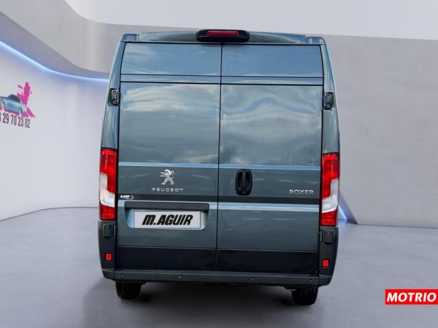 Peugeot Boxer image 2