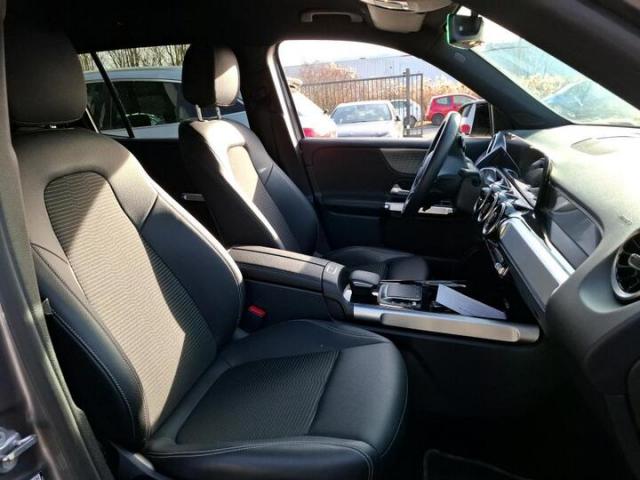 Mercedes Benz Glb image 6