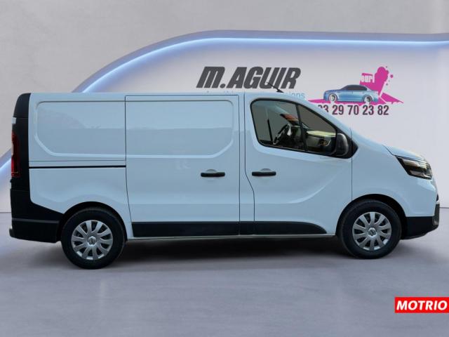 Nissan Primastar image 8