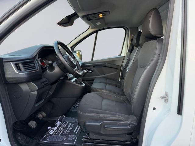 Nissan Primastar image 9