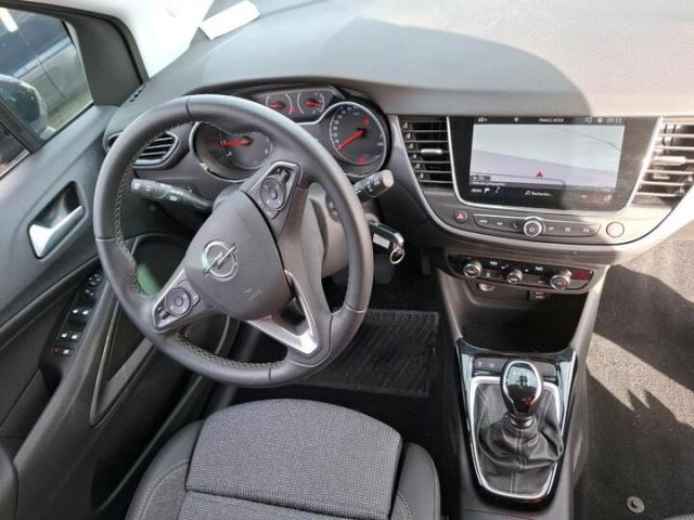 Opel Crossland image 5
