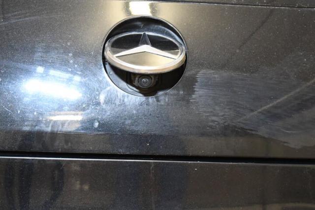 Mercedes Benz Cla Shooting Brake image 1