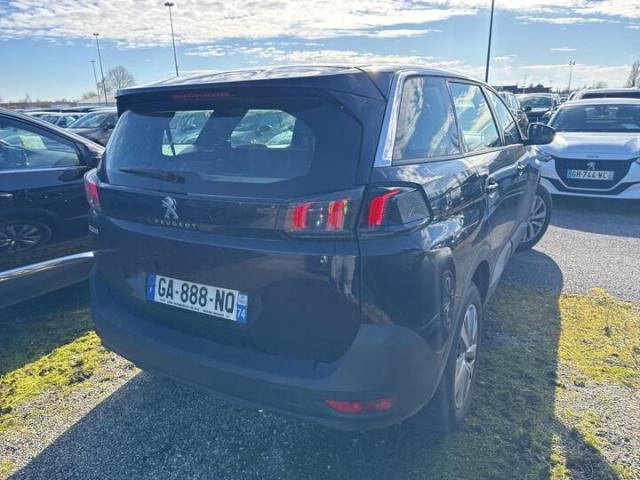 Peugeot 5008 image 8